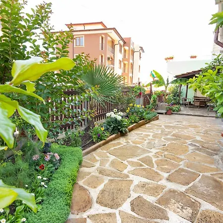Guest house Sunny Dream *